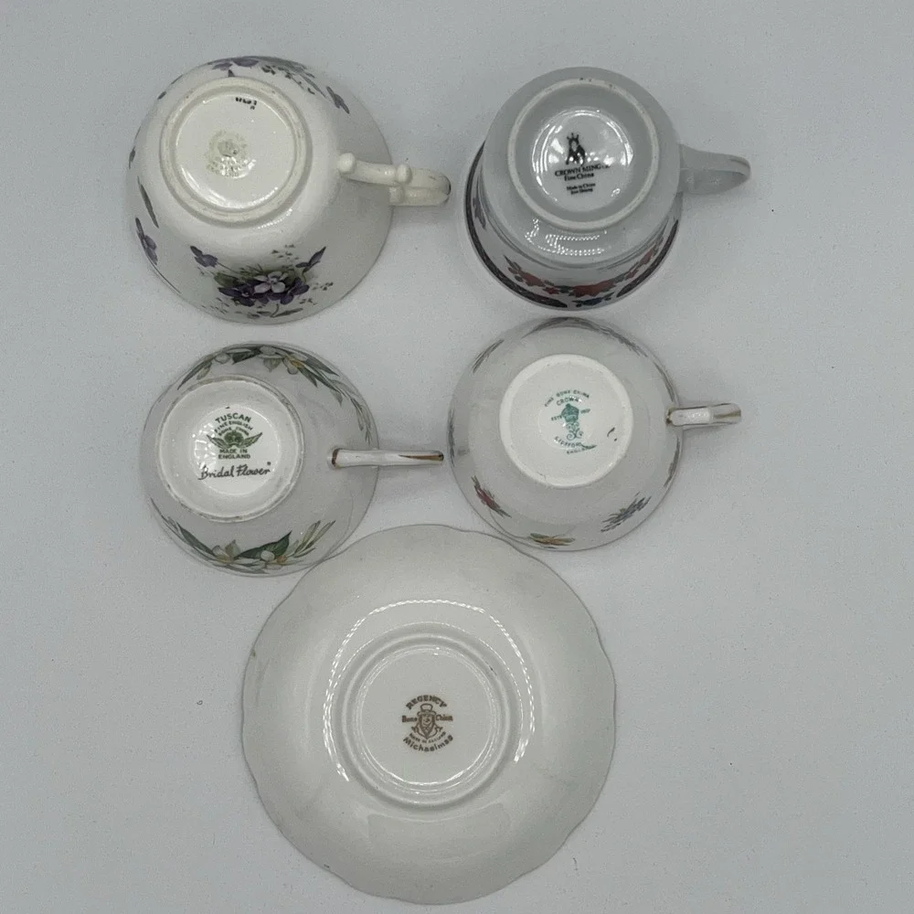 4 TEA‎ CUPS & 1 SAUCER BONE CHINA  FLORAL
